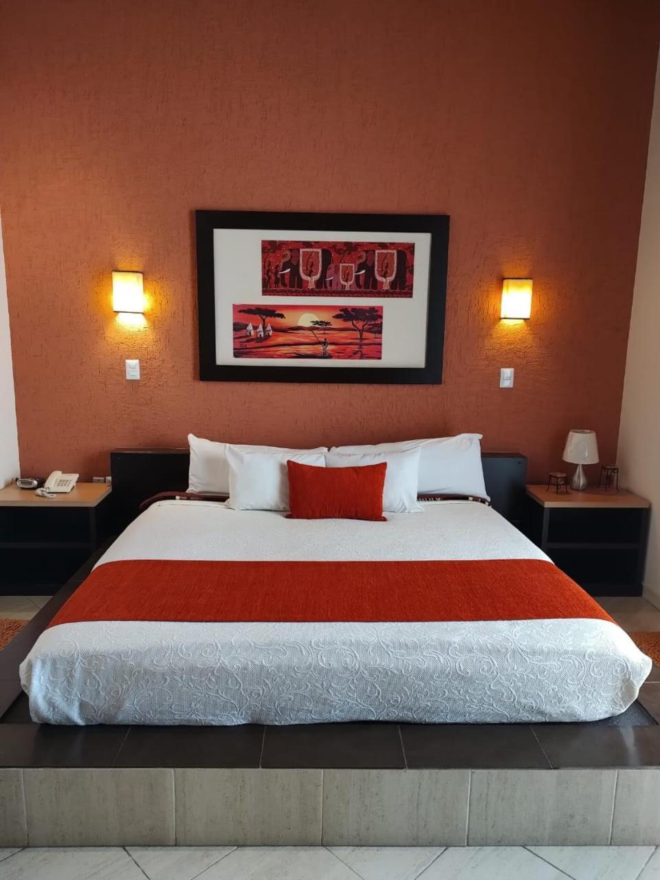 טקיסקיאפן Hotel Real De Tx מראה חיצוני תמונה