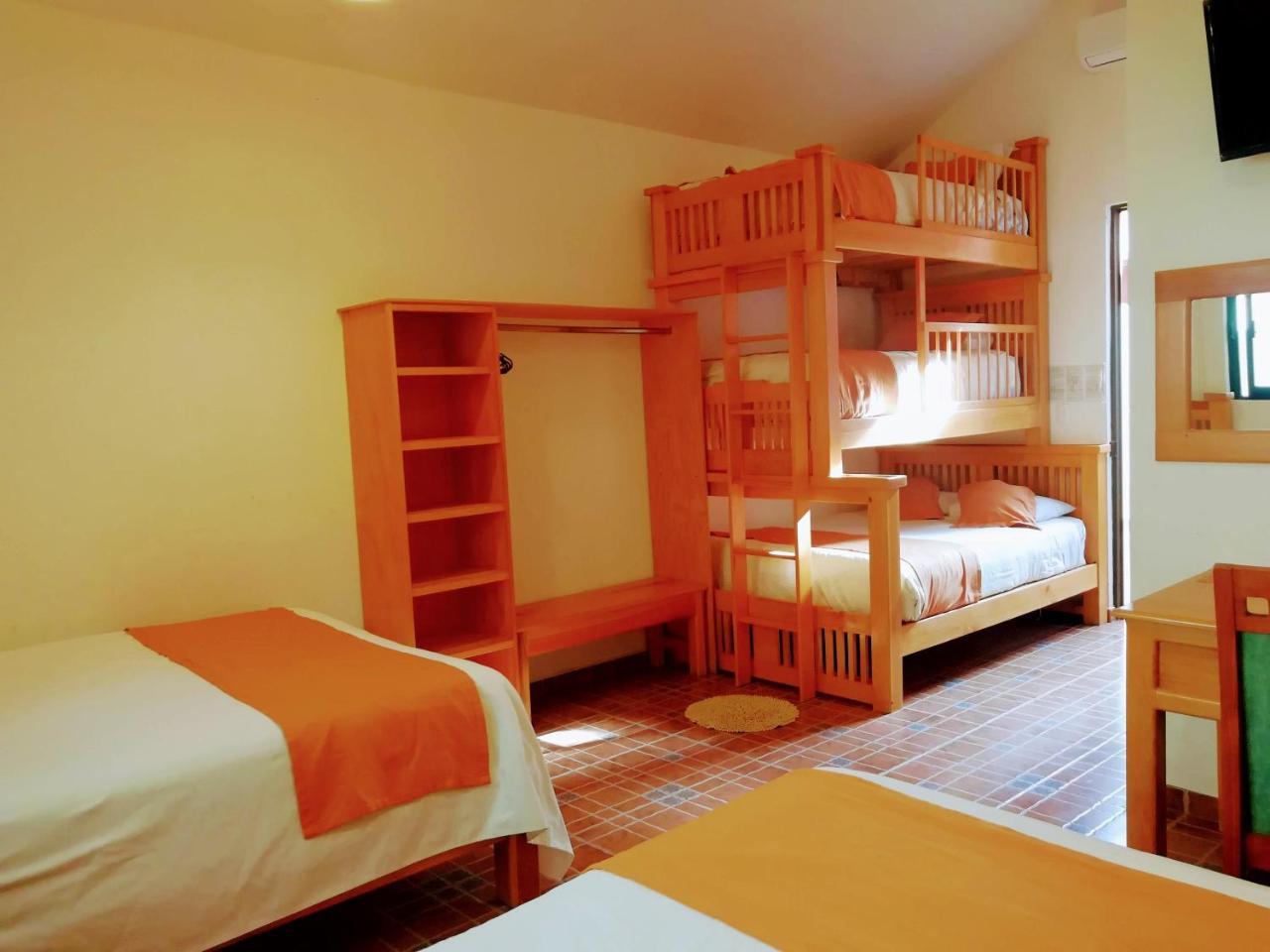 טקיסקיאפן Hotel Real De Tx מראה חיצוני תמונה